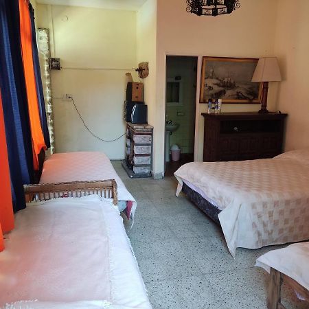 Olivos, Posada Y Habitaciones Buenos Aires Eksteriør bilde
